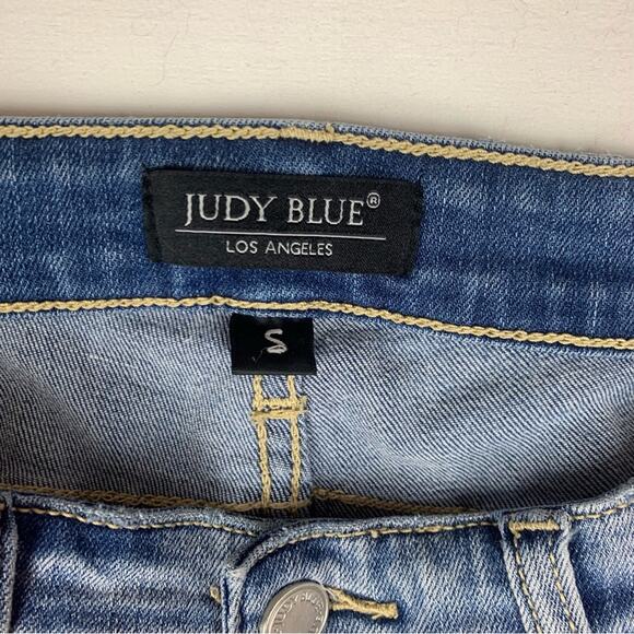Judy Blue womens size small Denim Shorts jeans Bermuda distressed cut off 8in bl - Picture 3 of 11